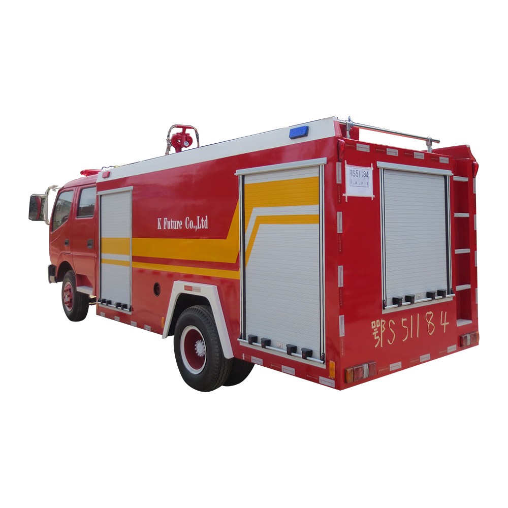 کامیون آتش نشانی Dongfeng 4 * 4
